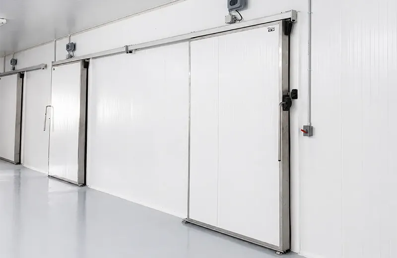Salas de proceso con panel aislado
